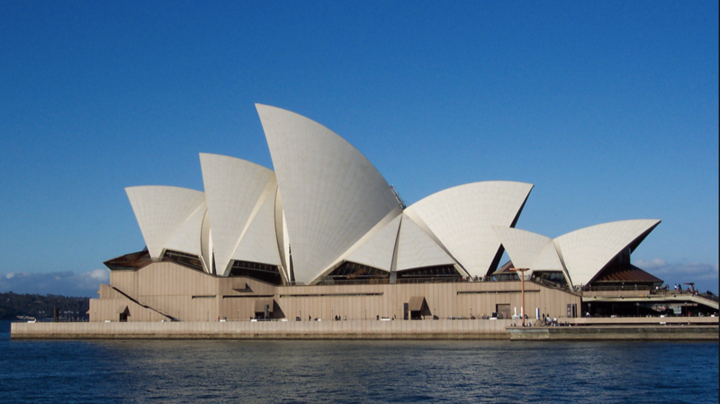 File:Sydneyoperahouse12.png